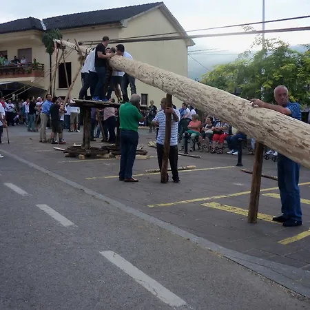 Rurales La Casa Vieja De Apartment Silió