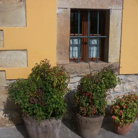 Apartament Rurales La Casa Vieja De