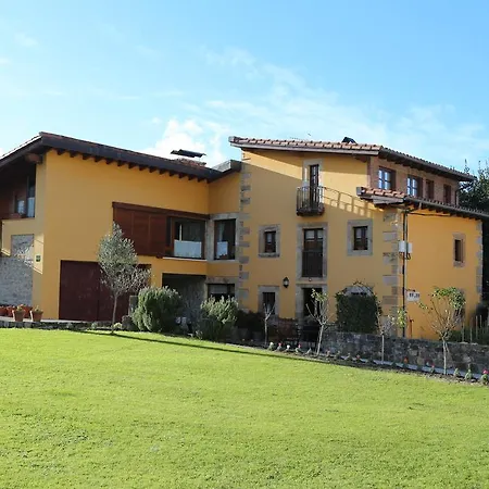 Apartamento Rurales La Casa Vieja De Silió