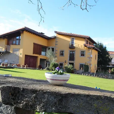 Rurales La Casa Vieja De