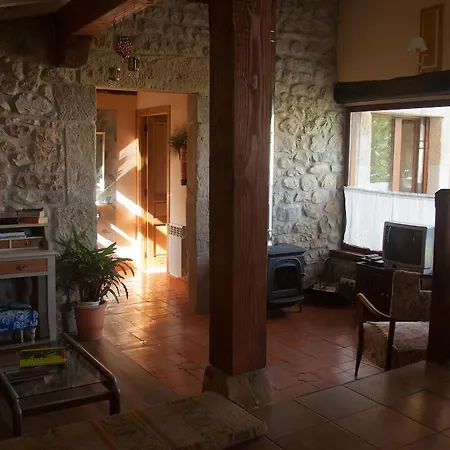 Rurales La Casa Vieja De Silió